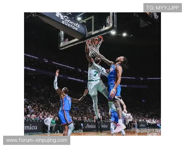 湖人队迎战凯尔特人，詹姆斯复出引发全场热议，季后赛形势扑朔迷离